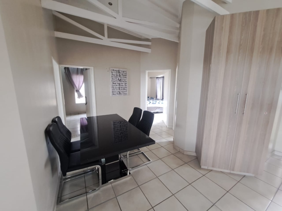 To Let 3 Bedroom Property for Rent in Waterval East North West